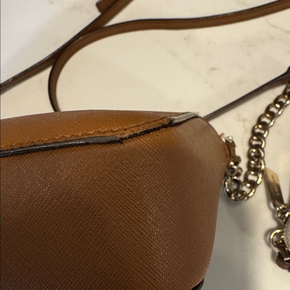 Michael Kors Tan Crossbody Bag with wristlet full size wallet - Picture 3 of 7